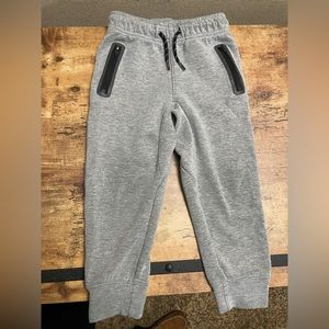 Old Navy Toddler Boy Size 3T Dynamic Fleece Jogger Sweatpants